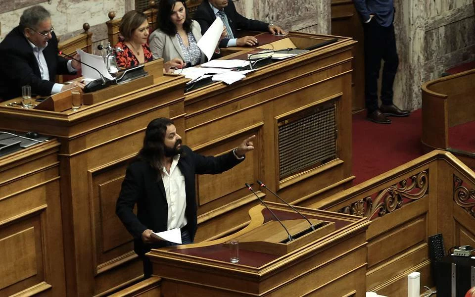 Μπαρμπαρούσης: Δεν με συνέλαβαν – Ασκήθηκε η ποινική δίωξη για εσχάτη προδοσία (upd)